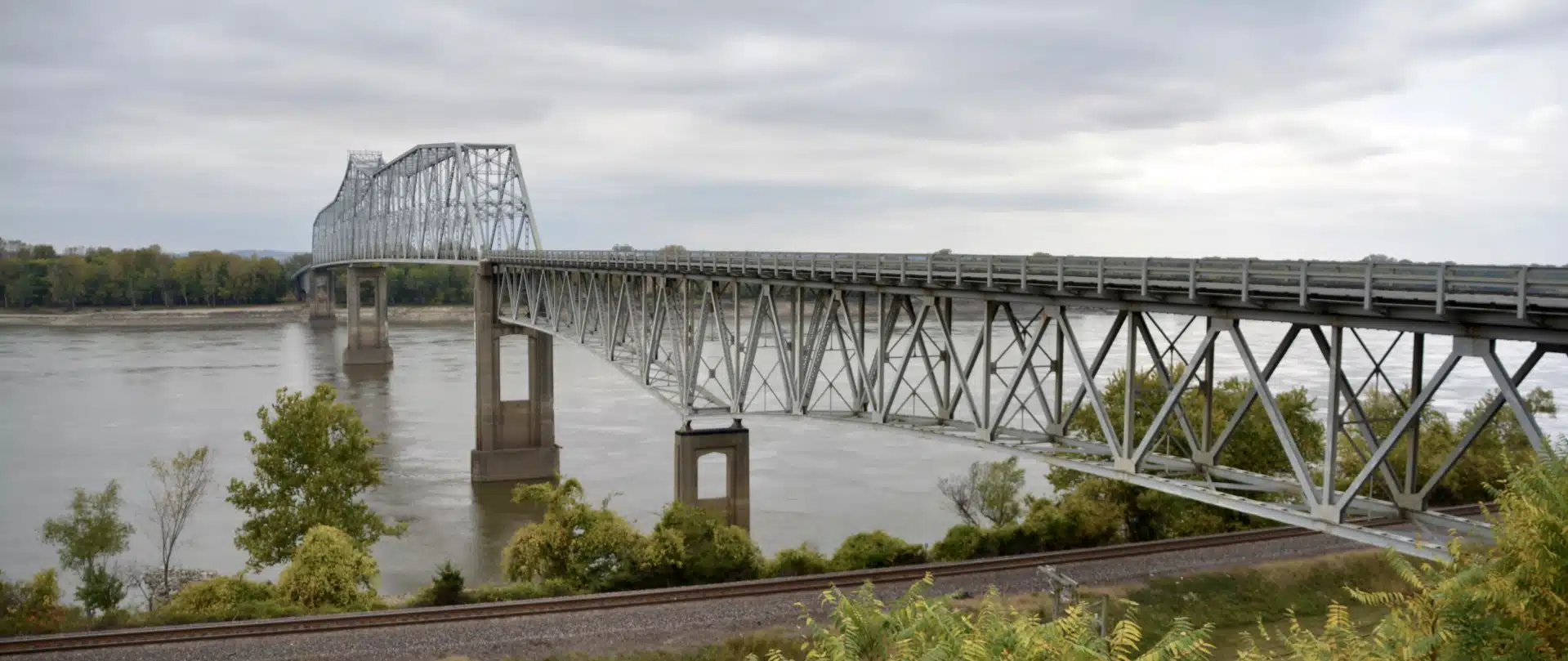 mississippi river YLWK