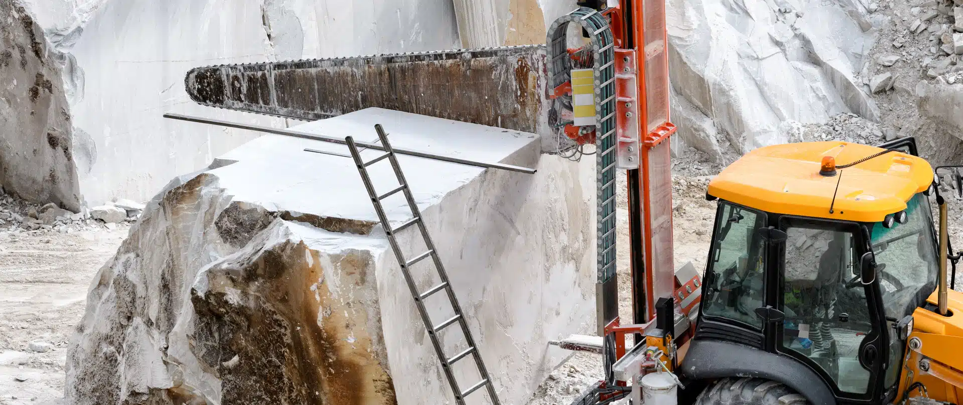 heavy duty saw for cutting blocks of marble       utc