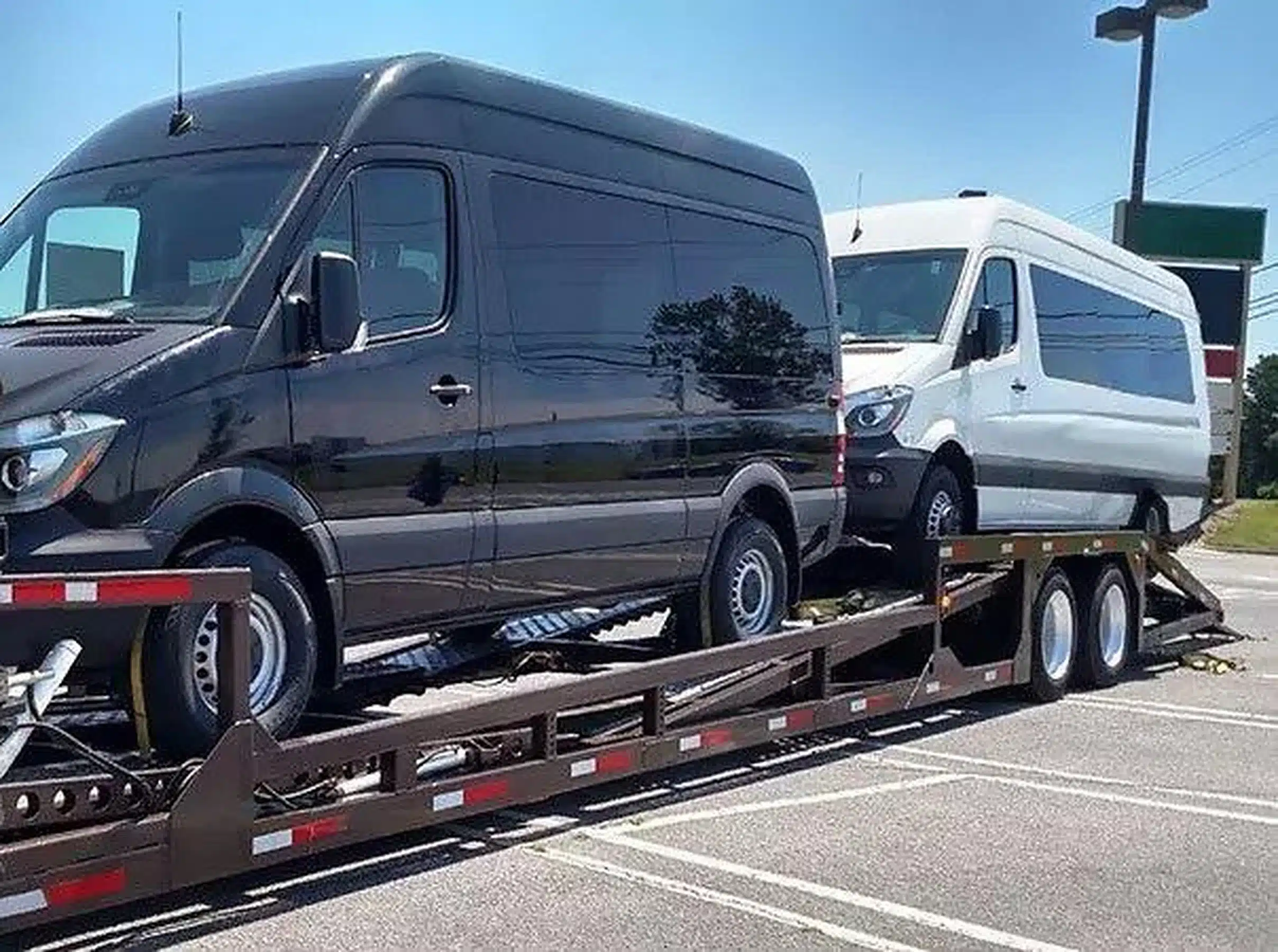 Transporting a Step Van with Freedom Heavy Haul 1 Transporting a Step Van with Freedom Heavy Haul