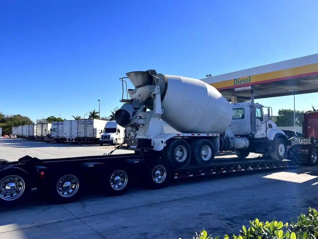What is a Gooseneck Trailer? An In-Depth Overview 3 Diverse Users of Gooseneck Trailers