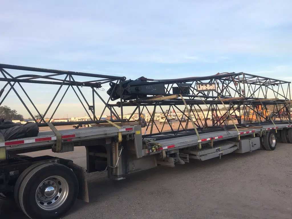 What is a Step Deck Trailer? Compared with 3 Other Trailers 2 Types of Cargo Suitable for Step Deck Trailers