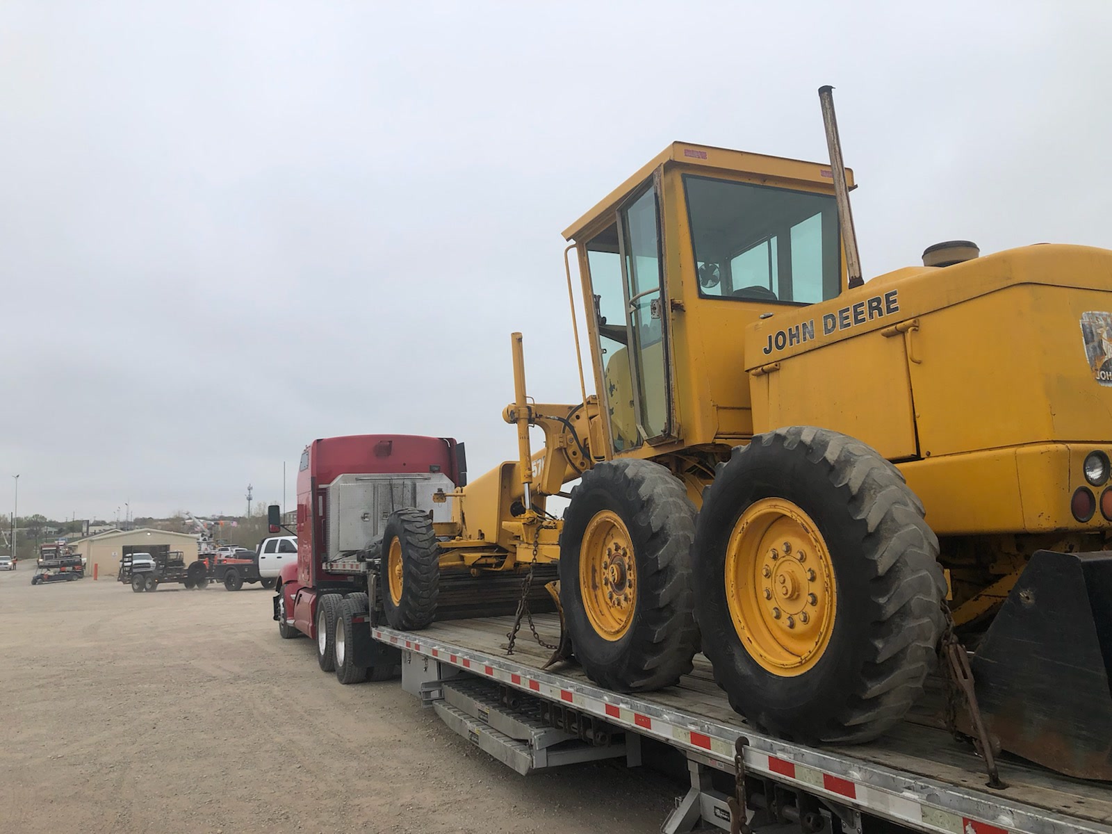 Best Practices for Heavy Equipment Shipping in New Mexico